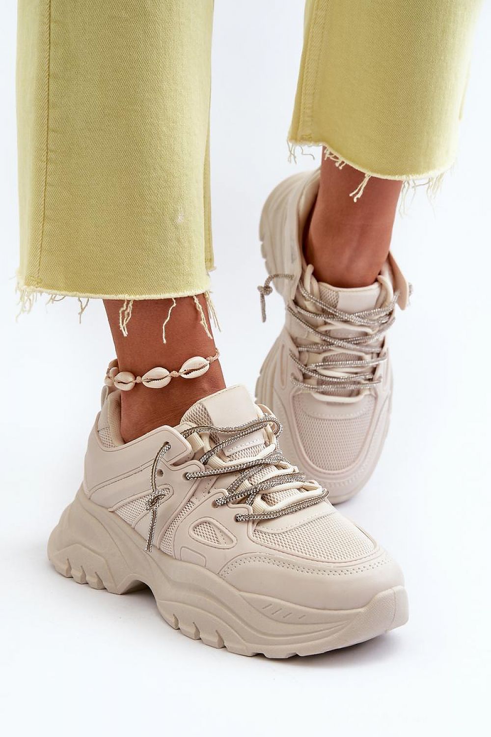 Women's Sneakers - Low-Top Platform Sneakers Shoes - Lace-Up All-Season Shoes