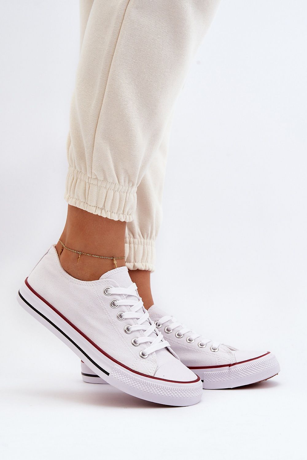 Women's Sneakers - Low-Top Women Sneakers - Lace-Up Spring-Summer Shoes