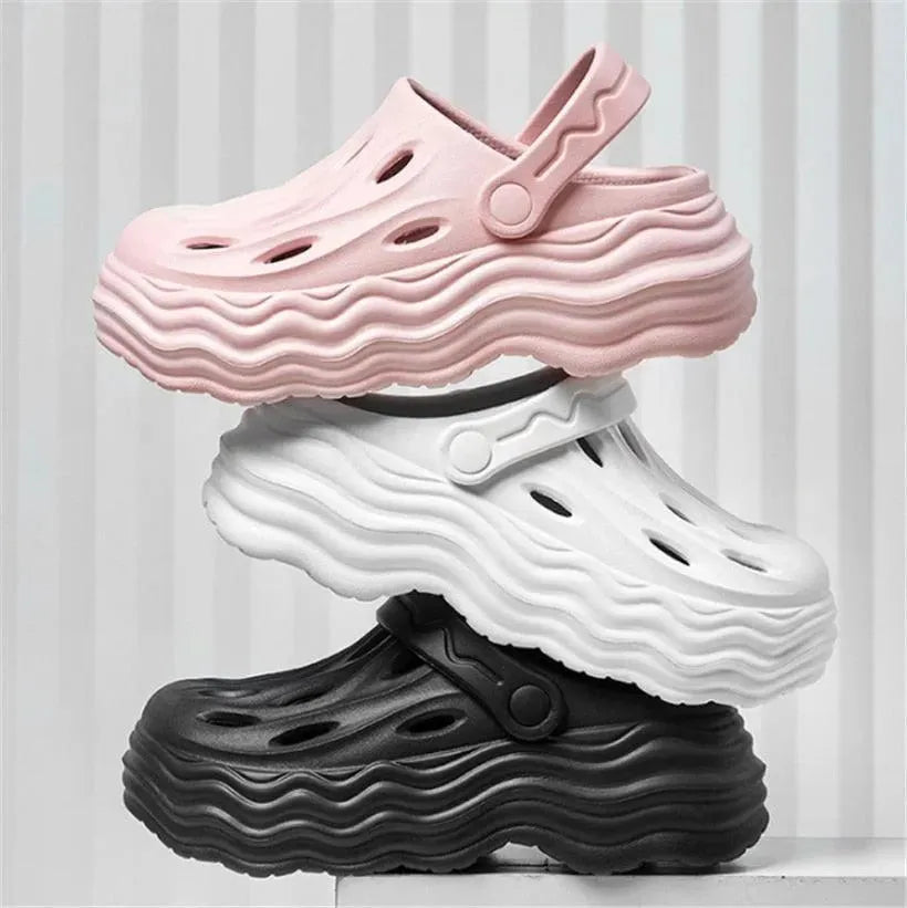 Anti Slip Crocs Sandals - Crocs - LeStyleParfait