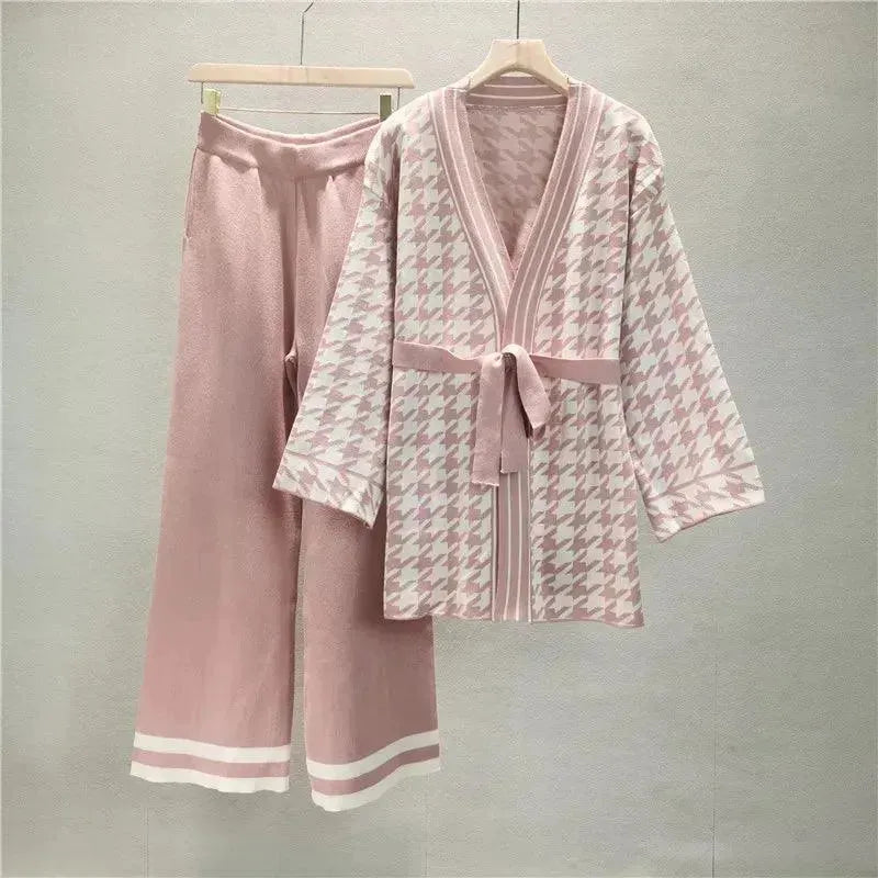 Chic Women Geometric V-Neck Two-Piece Set