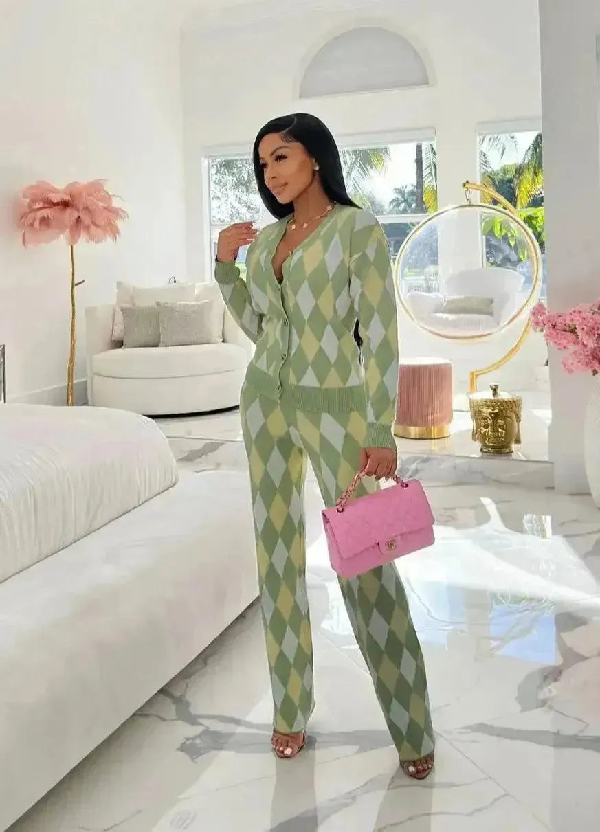 Chic Women Knit Two-Piece Geometric Pants Set - Geometric Pants Set - LeStyleParfait