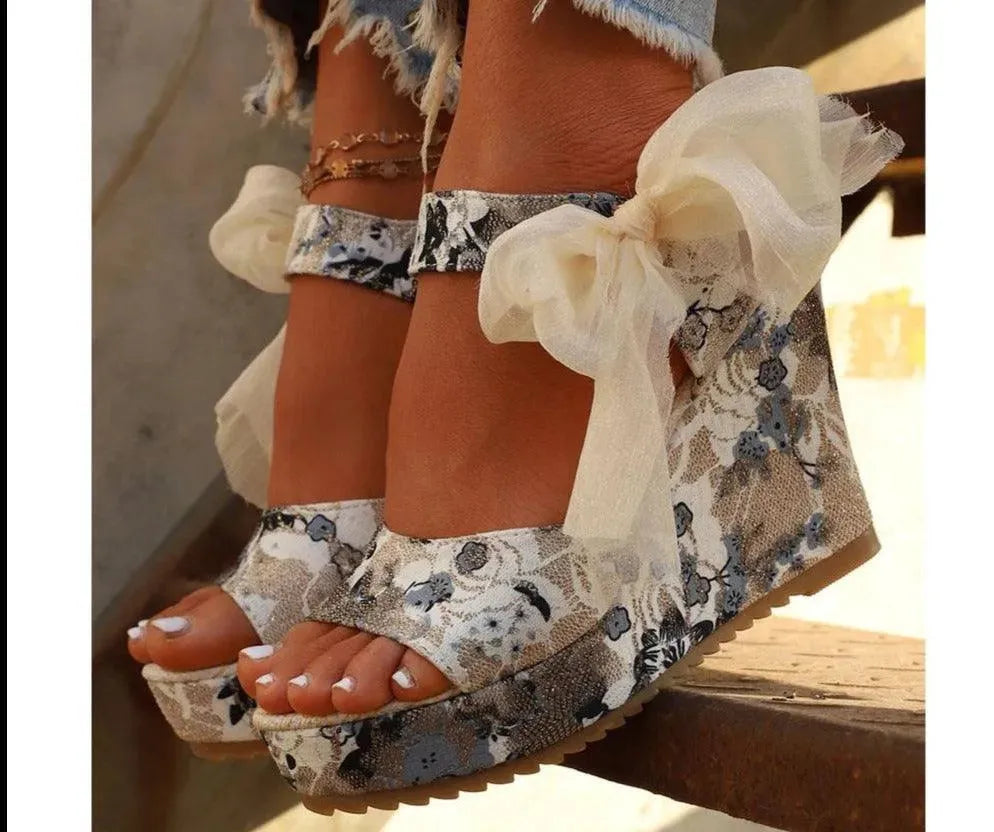 Chunky Printed Wedge Sandals - Wedge Shoes - LeStyleParfait