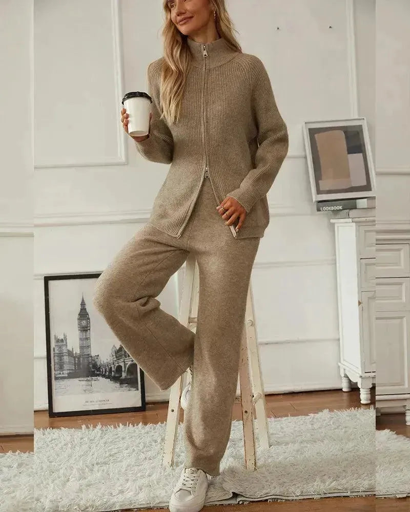 Cozy Women Zipper Lounge Two-Piece Set - Casual Lounge Two-Piece Set - LeStyleParfait