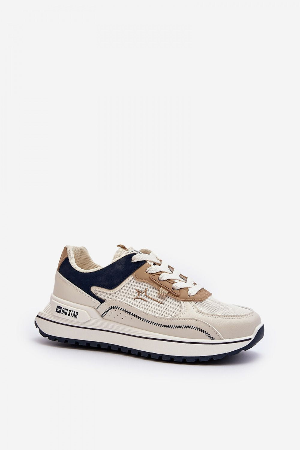  Sport Shoes model 193525 Step in style 