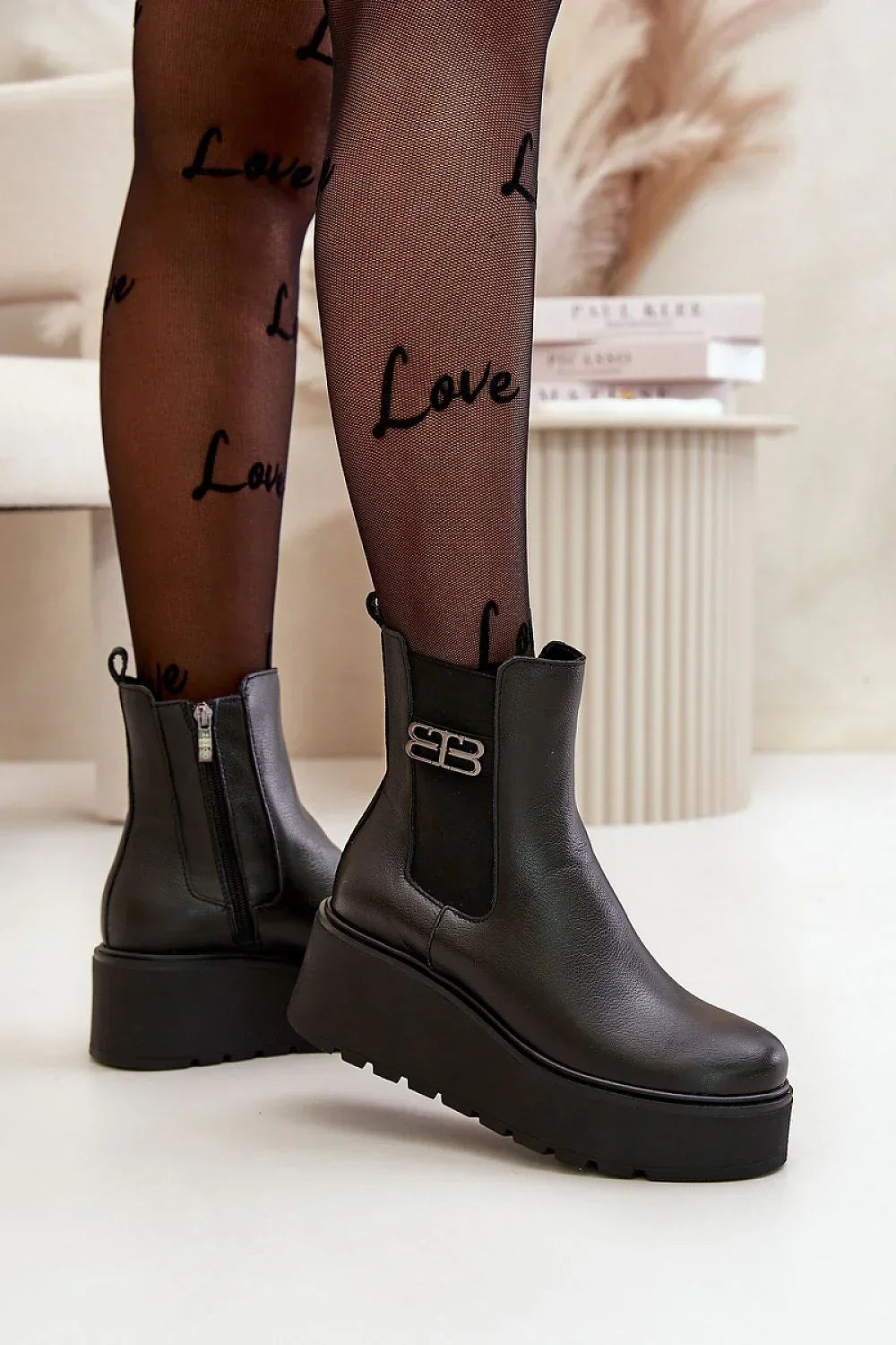  Buskin boots model 199274 Step in style 