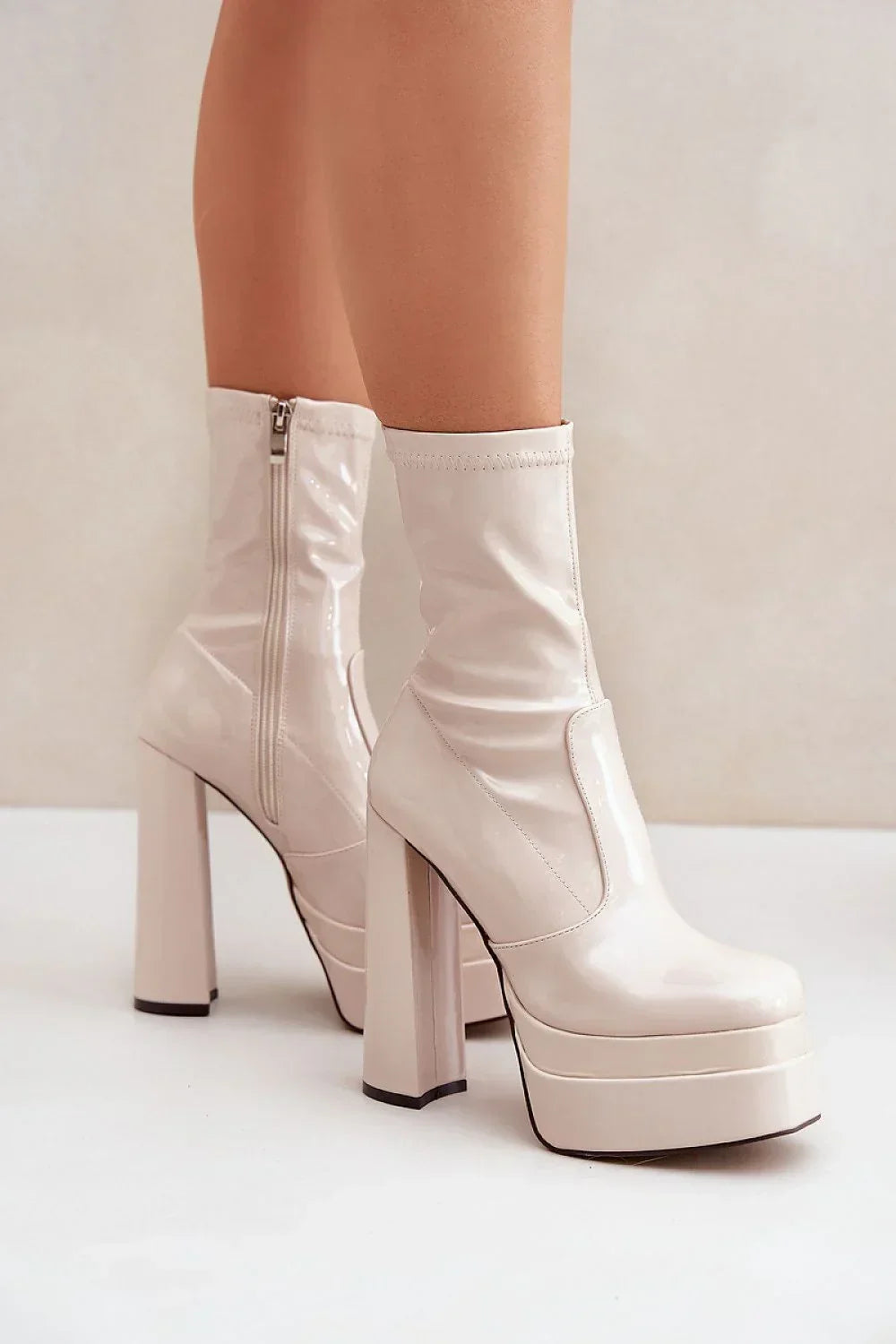  Heel boots model 204681 Step in style 
