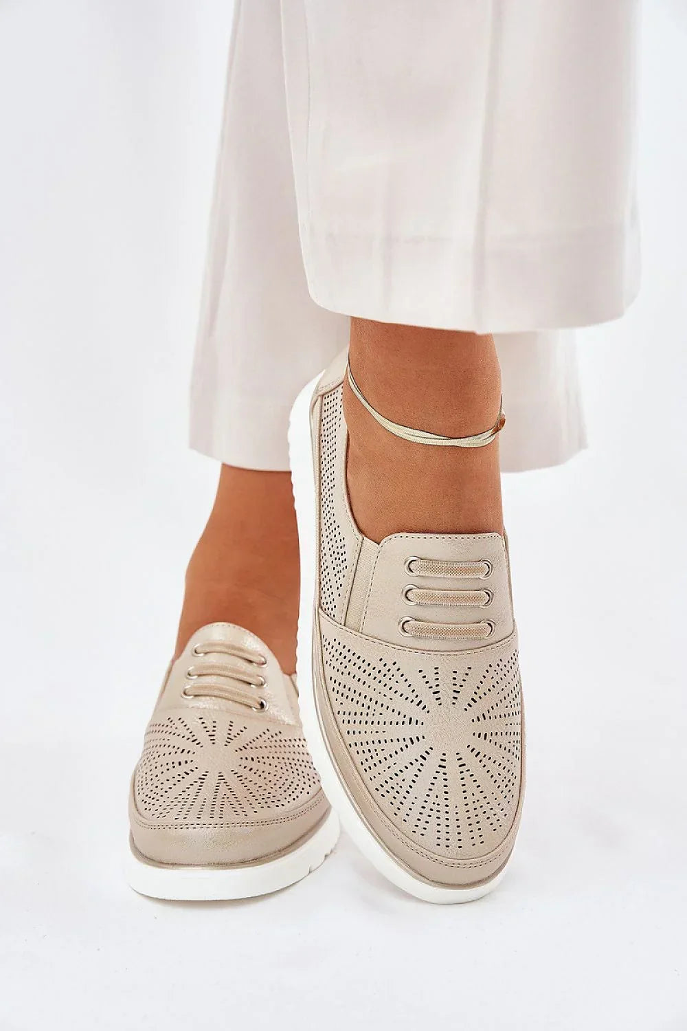  Half shoes model 209820 Step in style 