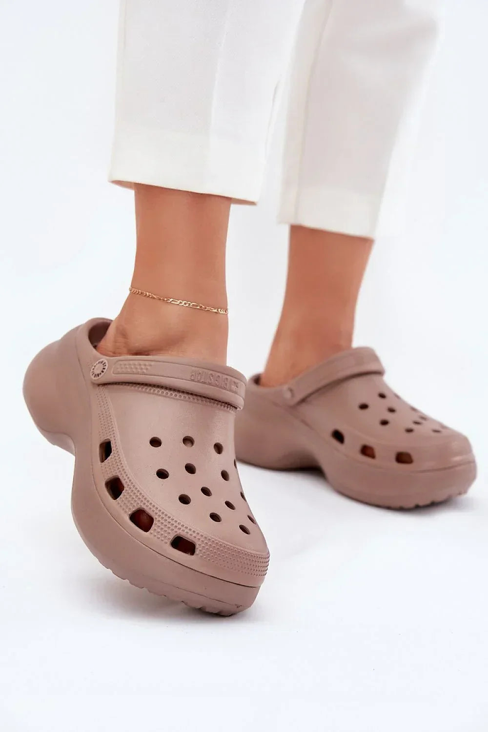  Flip-flops model 215960 Step in style 