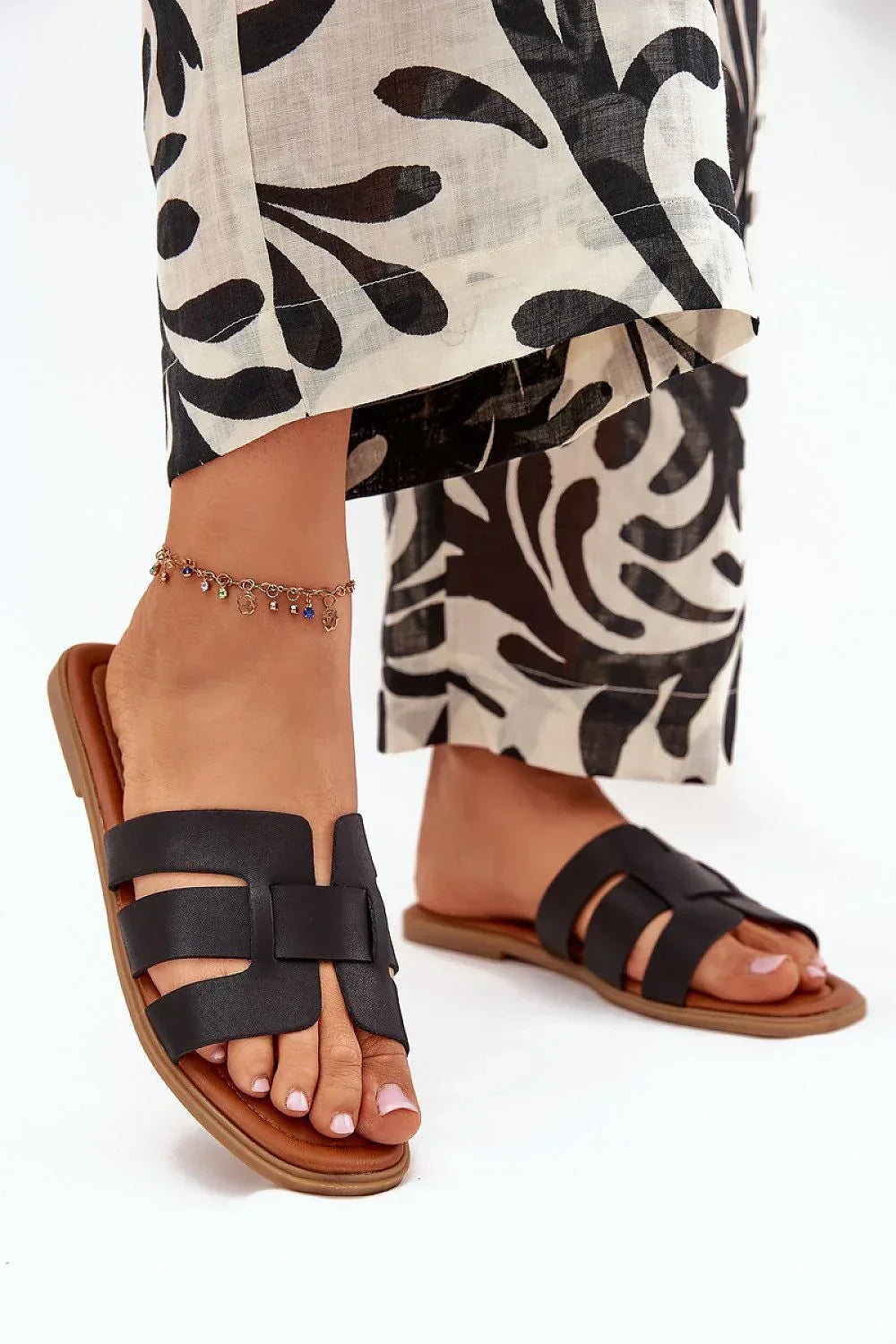 Flip-flops model 216114 Step in style