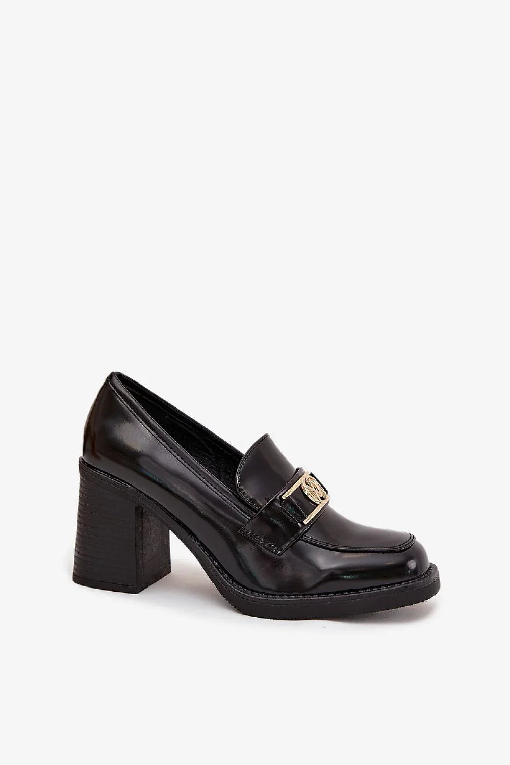  Heeled low shoes model 217842 Step in style 