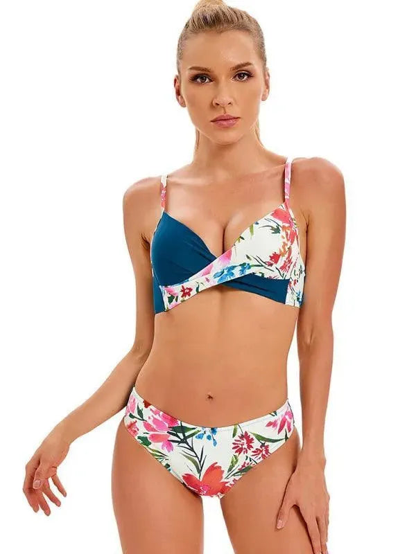 Floral Twisted Bandeau Hipster Bikini Set - Bikini - LeStyleParfait