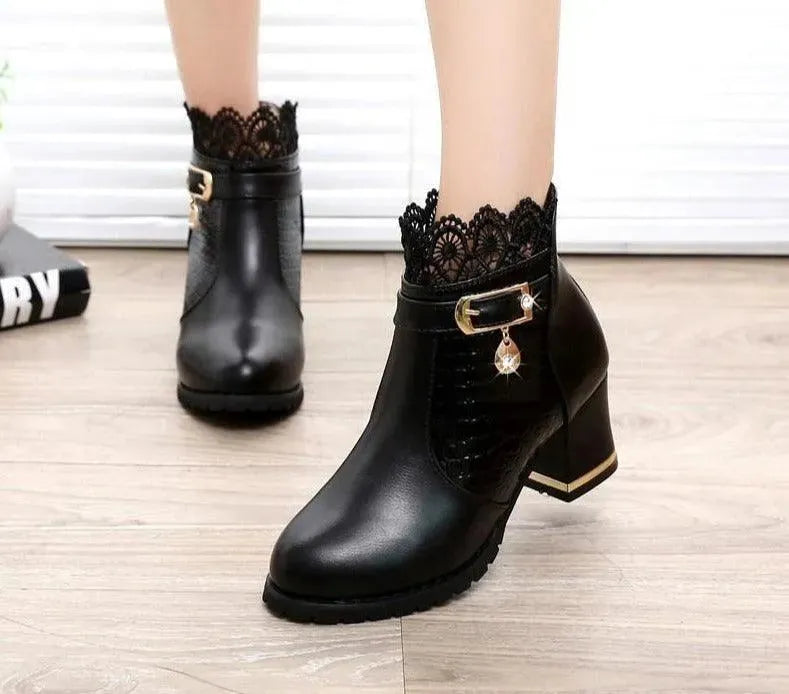 Lace Ankle Woman Boots - Boots - LeStyleParfait