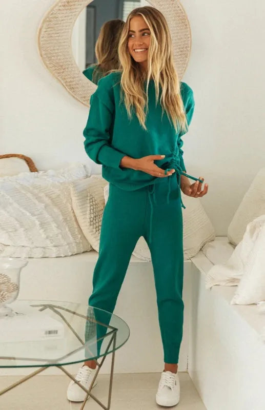 Relaxed Women Casual Fleece Two-Piece Lounge Set - Casual Lounge Set - LeStyleParfait