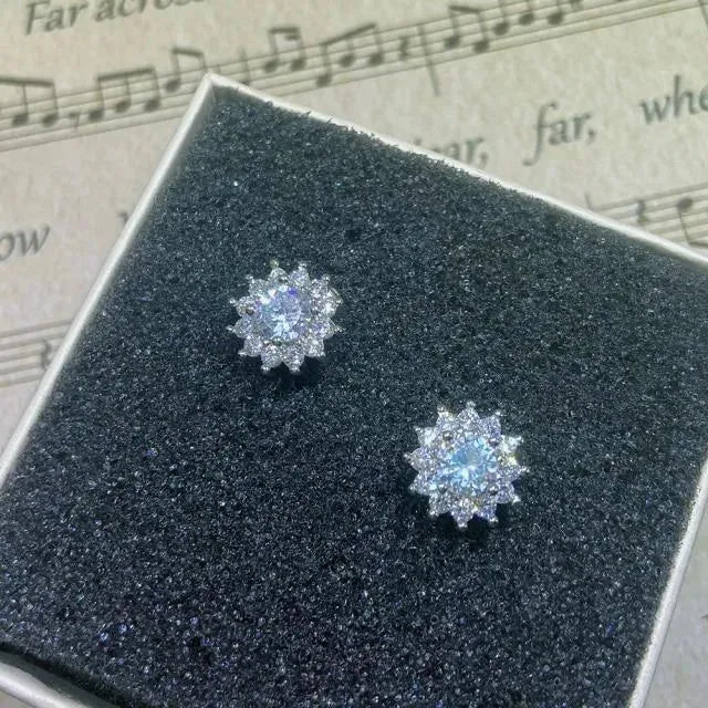 Sterling Silver Round Stud Earrings - Earrings - LeStyleParfait