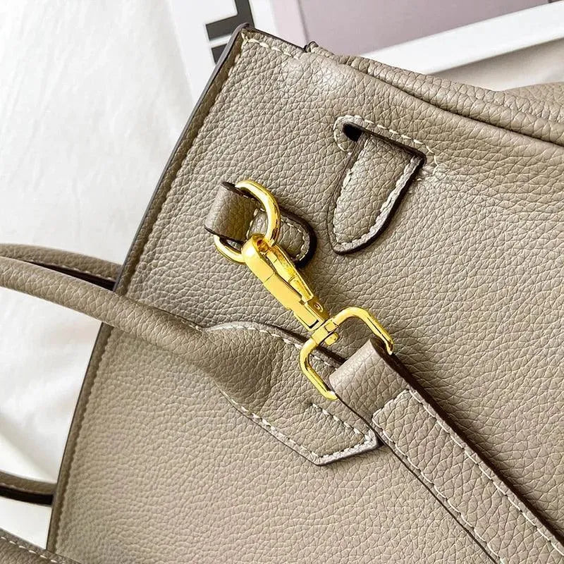 Women Stylish Leather Handbag - Handbag - LeStyleParfait