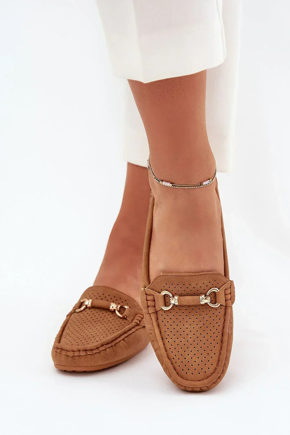 Women’s faux leather driving moccasin loafers, breathable flat women’s driving shoes for all season wear